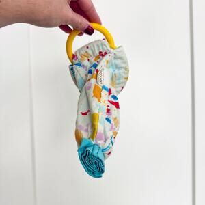 Lovevery Organic Cotton Sensory Reversible Pouch White